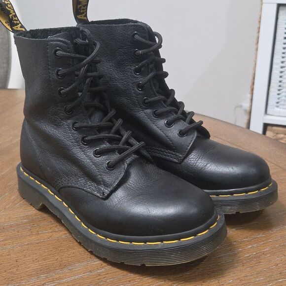 Dr Martens 1460 Pascal Womans Leather Black Boots, Size 7 - Picture 3 of 14
